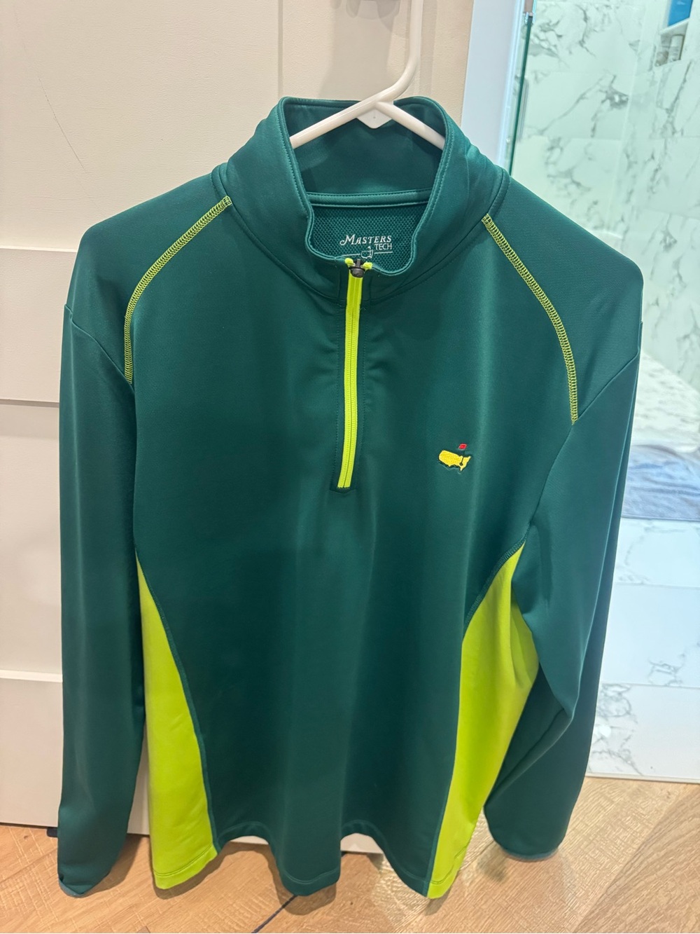 Masters Men’s Dark Green & Lime Quarter-Zip size L